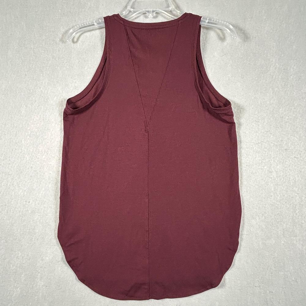 Athleta Tank Top Womens S Burgundy Solid Ribbed V-Back Curved Hem‎ 384299-01